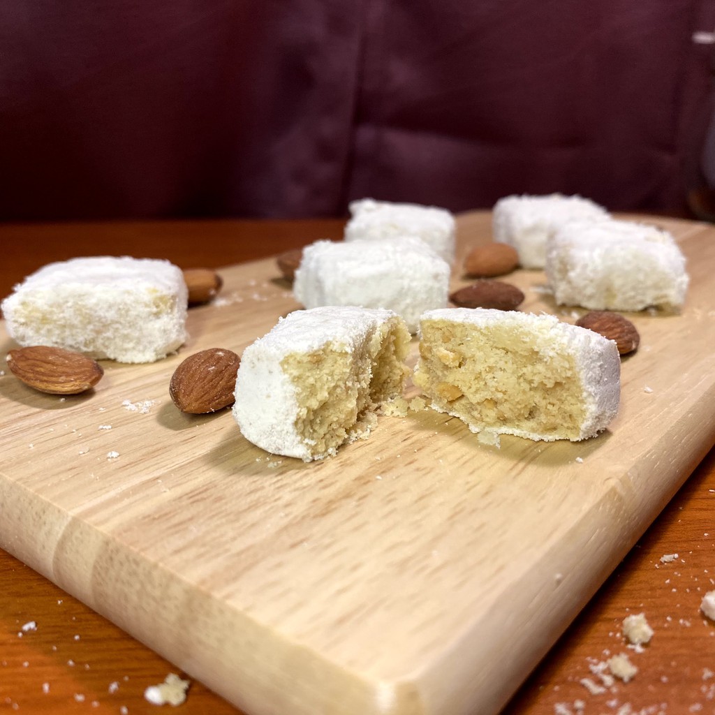 Kuih Raya Suji Almond Premium / Kuih Raya Premium / Kuih Raya Viral ...