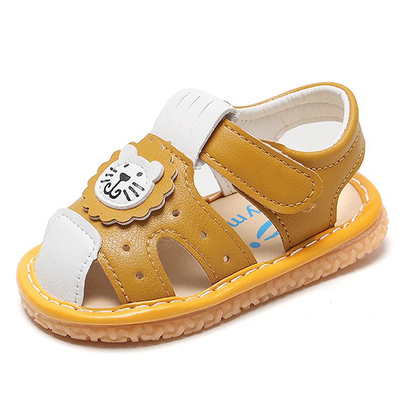 Girl on sale yellow sandals