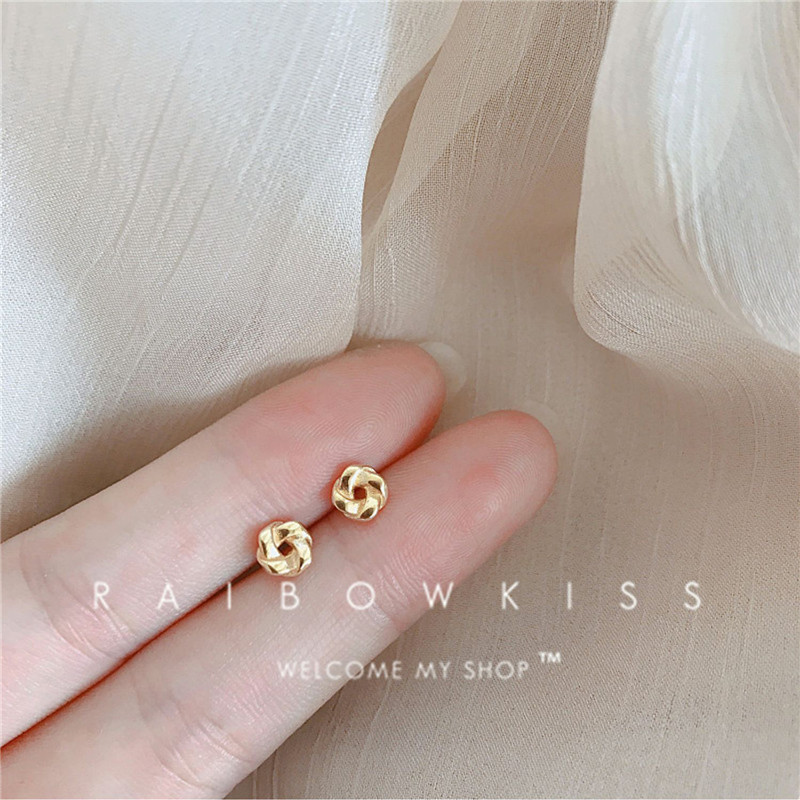 Hot Sales Newest Gold Silver Hollow Geometric Whirl Stud Earrings