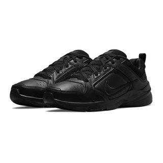 Black nike hotsell dad shoes