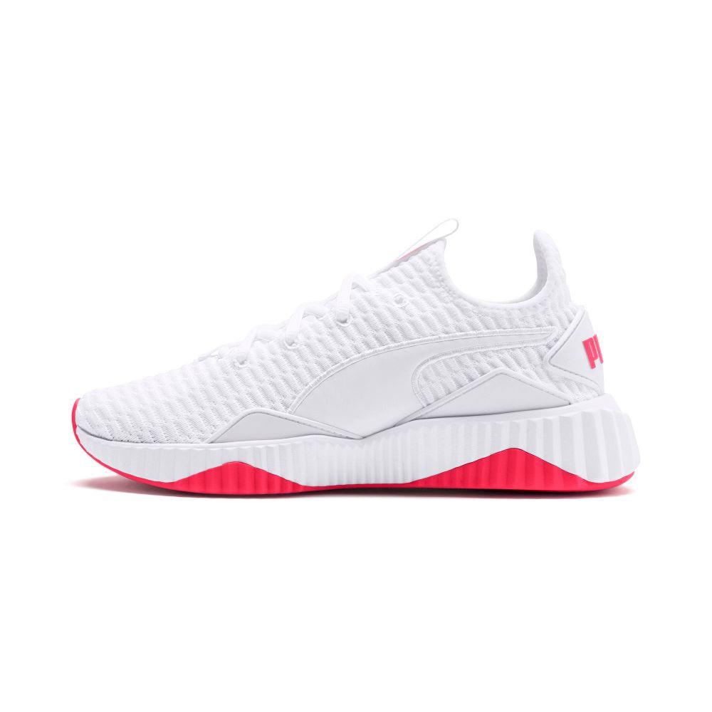 Puma defy hot sale women's sneakers