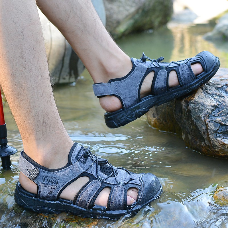 Hiking discount sandals uk