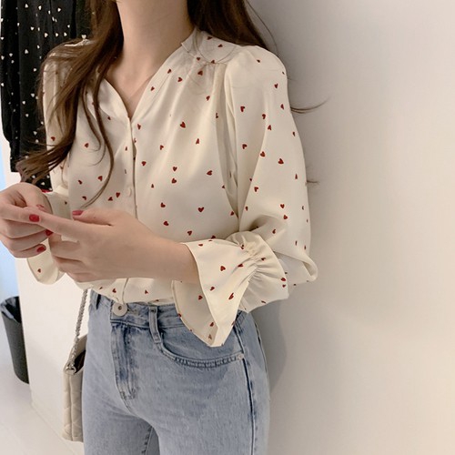 Korean chiffon long sleeve small love V-neck shirt，cheap borong of Koreanfashion women's clothing  1031