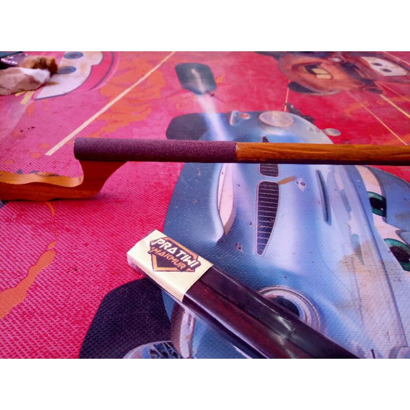 KAYU The Goal Of The Magpie Teak Wood Sandpaper Motif Shopee Singapore