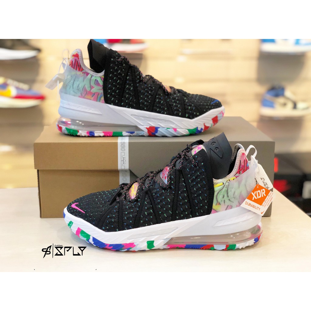 lebron training shoes