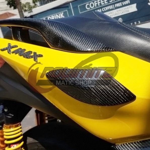 Cover Body Protector Side Body Carbon Kevlar Plastic Yamaha XMAX 250