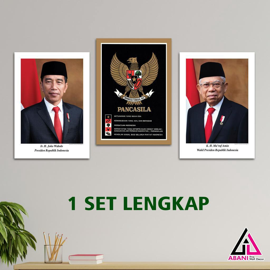 Photo Image Of The Symbol Of The Garuda Pancasila State Of The Republic ...