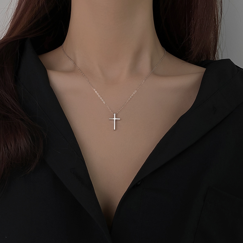 Wholesale cross clearance necklaces