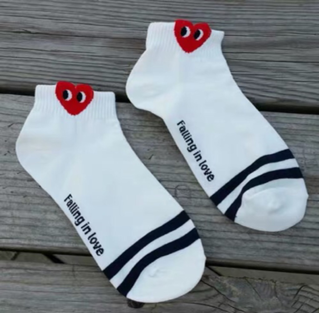 Play comme des garcons socks best sale