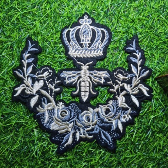 Badge/logo/sticker/unique Crown Embroidered Patch | Shopee Singapore