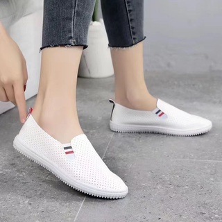 Classic Casual Ladies Shoes Breathable Women Shoes Leisure Shoes White  Small Board Shoes Printed Leather - China Women Shoes and Slippper price