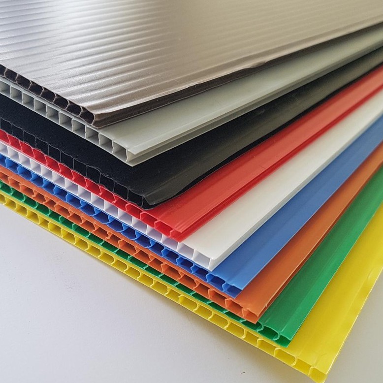 3mm Corrugated PP Plastic Cardboard Sheet Uk. 50x75 cm (1 pack contains ...