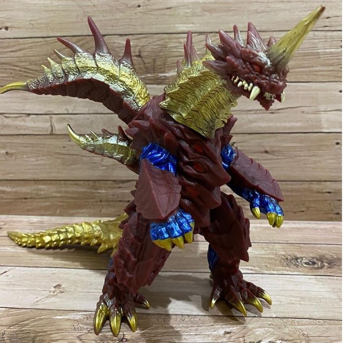 Ultraman MAGA OROCHI KAIJU MONSTER FIGURE | Shopee Singapore