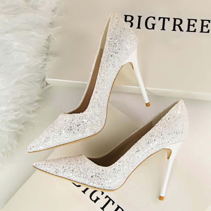 Glitter sale shoes heels