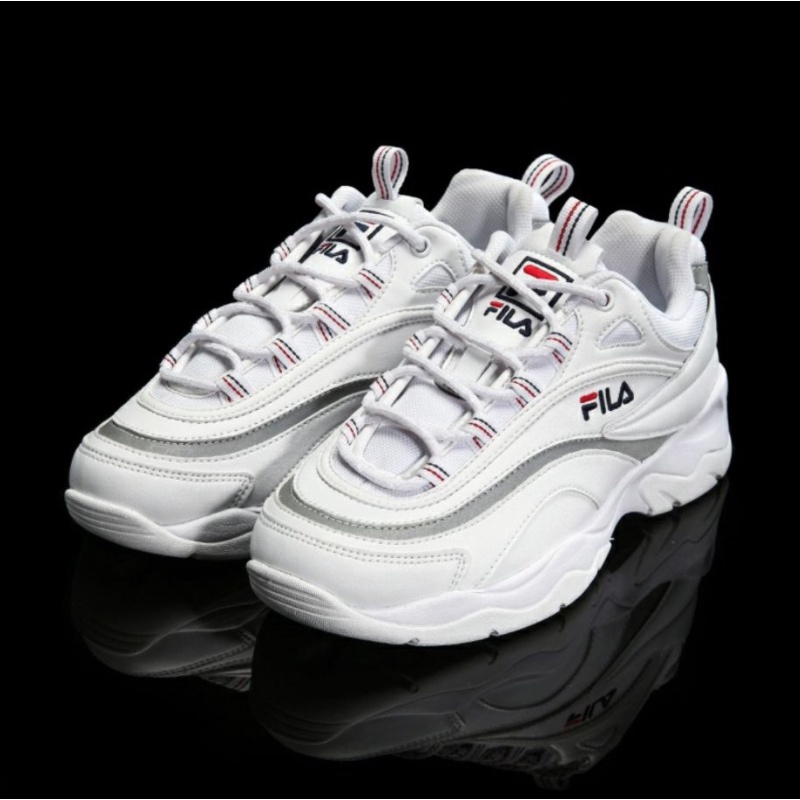 Filas cheap white sneakers