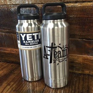 YETI Rambler Bottle, with Chug Cap - CAMP GREEN . 1.1l, 36oz