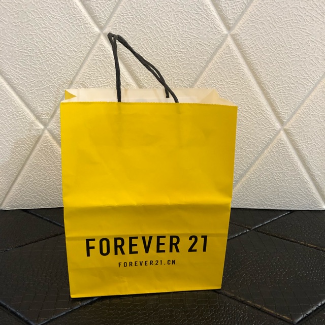 Paper bag forever online 21