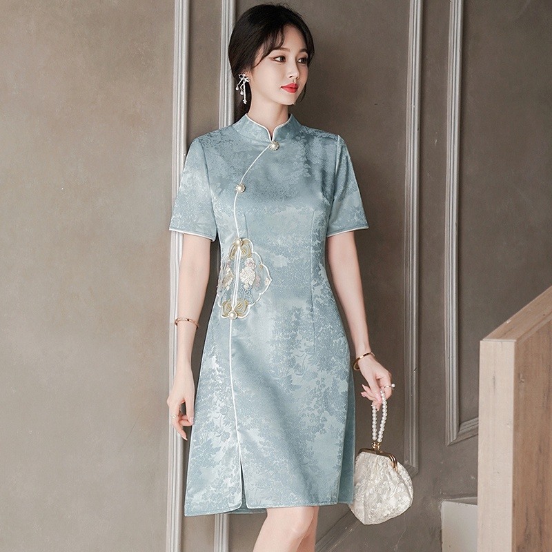 Traditional Chinese Clothing Summer New Retro Improved Cheongsam Women's Embroidery Short Sleeve Qipao Dress Plus Size M-4XL