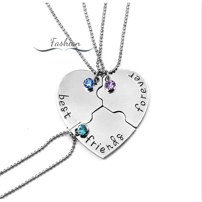 Friends forever 2025 necklace set