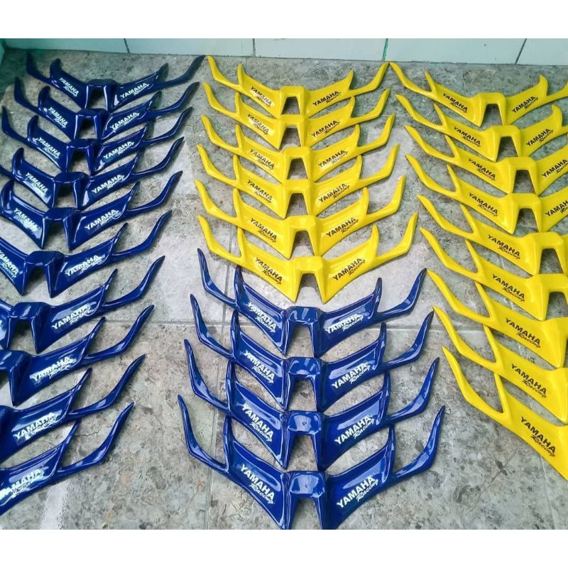 r15 v3 winglet price
