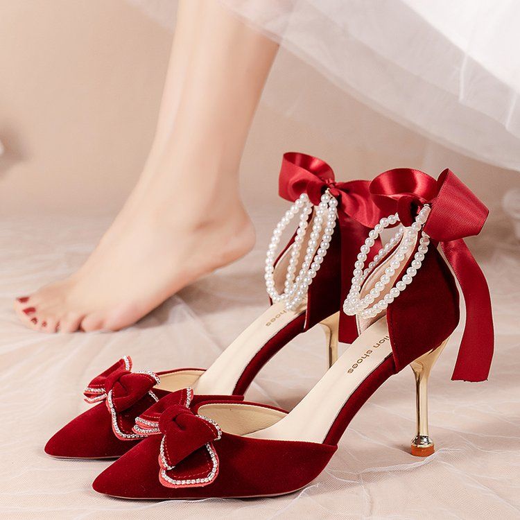 Red lace clearance wedding shoes