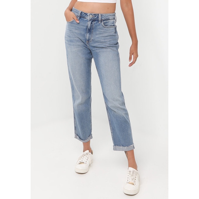 Hollister Curvy Ultra High Rise Medium Wash Mom Jeans Shopee Singapore