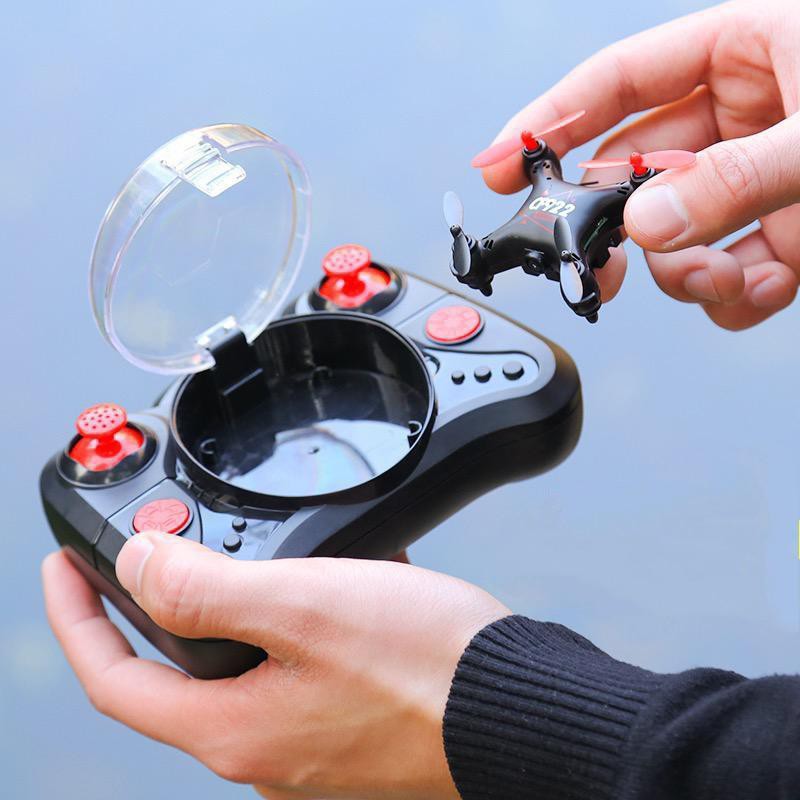 Easy Control Mini Drone with Camera and Virtual Reality (VR