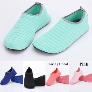 Water Sports Shoes Barefoot Shoes Quick-Dry Aqua Yoga Beach Socks Slip-On  For Men Women Soft Sole Breathable Diving Shoes