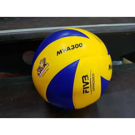 Mikasa MVA 300 Volleyball original Volleyball Volleyball Volleyball ...