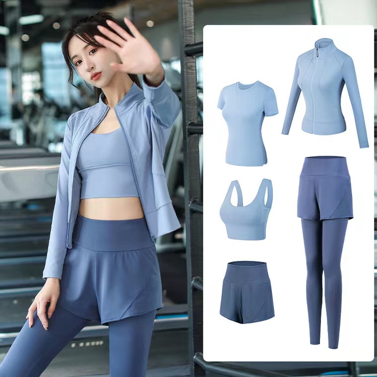 Activewear GapFit (Sports attire), Women's Fashion, Activewear on Carousell