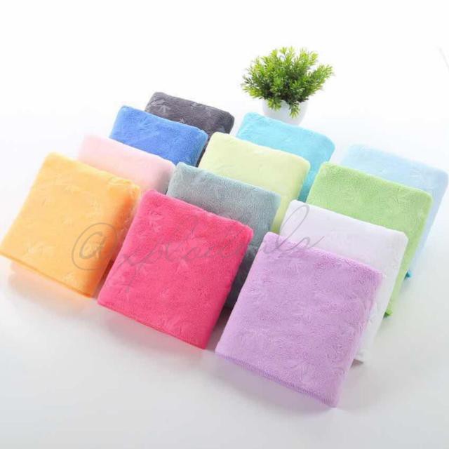BAMBOO CHARCOAL BATH TOWEL