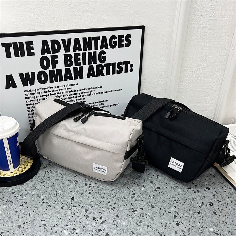 2022 New Canvas Men's Shoulder Bags Messenger Bags Women's Bags Sports