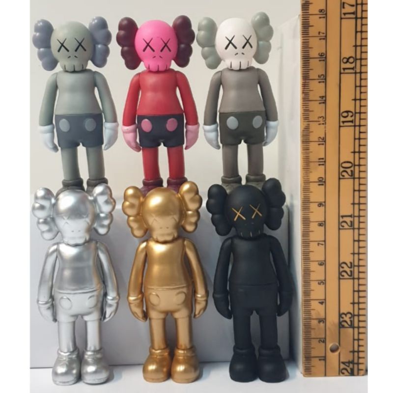 Kaws Figure Unit / Decoration / Display / Collection | Shopee Singapore