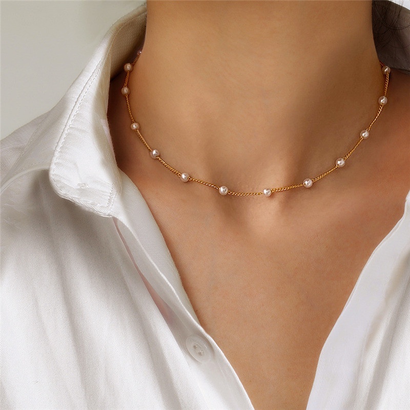 Adjustable sale pearl choker