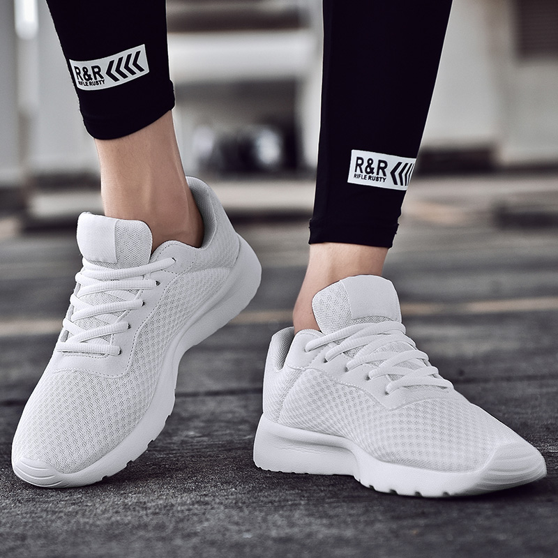 White casual clearance sneaker