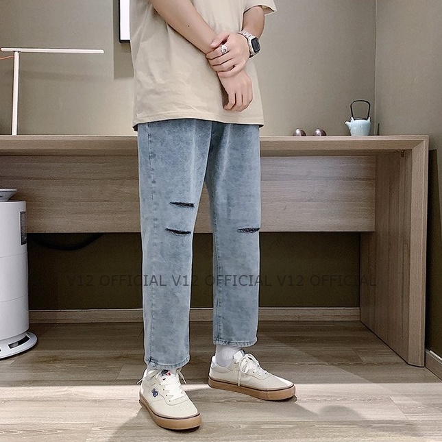 Korean style torn jeans, standing tube, baggy form without fading ...