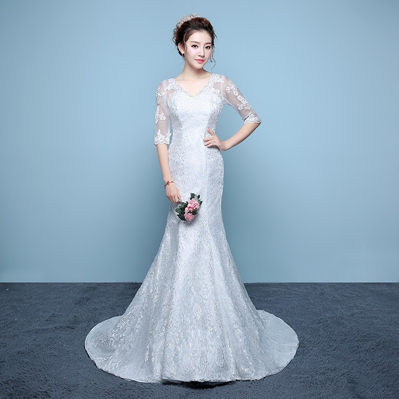 White slim fit hot sale wedding dress