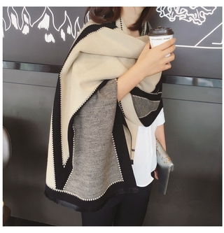 2021 Autumn and Winter New LV 100%FENDI Scarf Shawl For Women Luxury Double  Sided Printed Cashmere Fiber Scarf Warm Shawl Soft And Comfortable Big Shawl