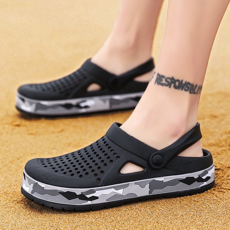 Crocs best sale beach sandals