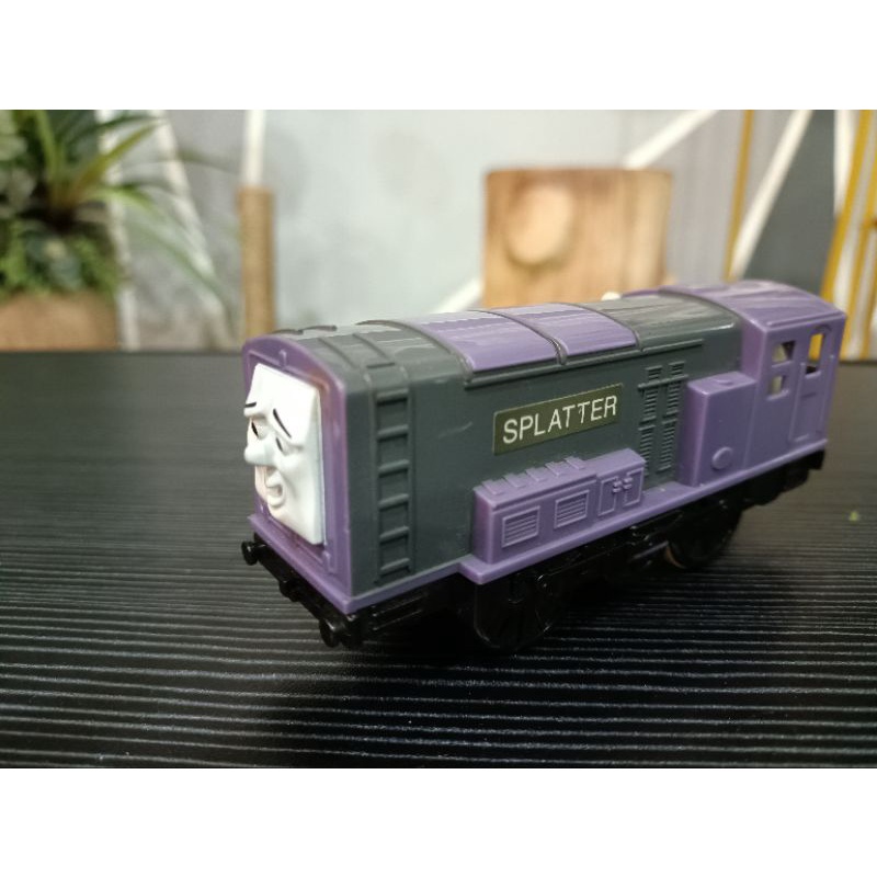 1996 Tomy Motorized Splatter Thomas and friends | Shopee Singapore