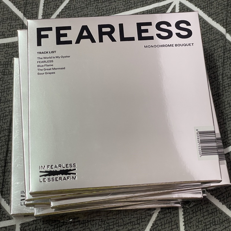 OFFICIAL] LE SSERAFIM FEARLESS POB KPOP Merch x Shopee 2.0