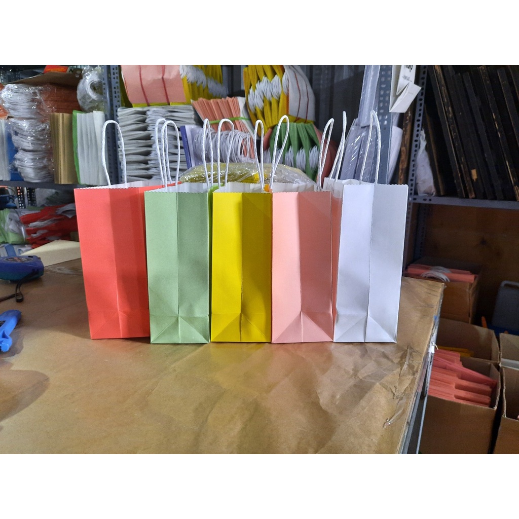 100 JAPANESE KRAP PAPER BAGS HEIGHT 20 cm Width 27 cm Hip 8 cm SET of ...