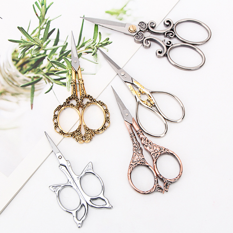 Pattern Shears- Classica Collection