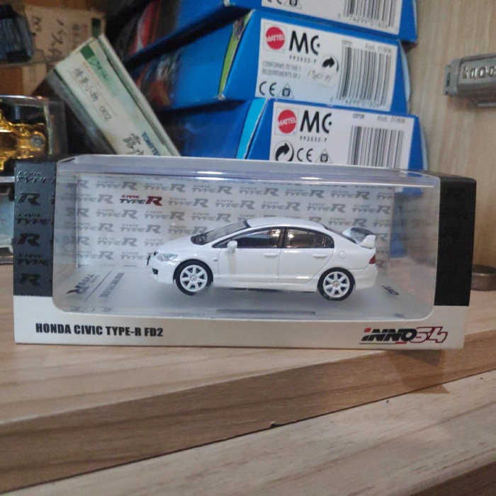 Inno64 Honda Civic Type R FD FD2 White Inno Models Latest Diecast ...