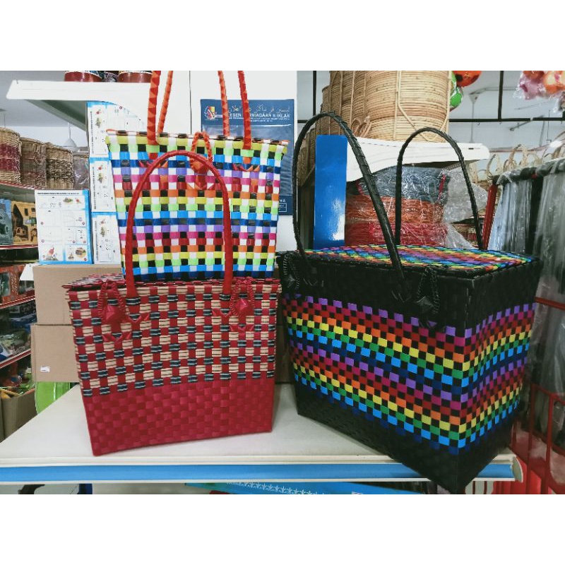 Beautiful Woven Plastic Bag with Cover Plastic Hand Woven Bag Basket ...