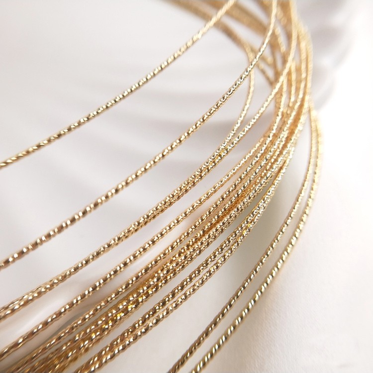 Gold on sale wire chain