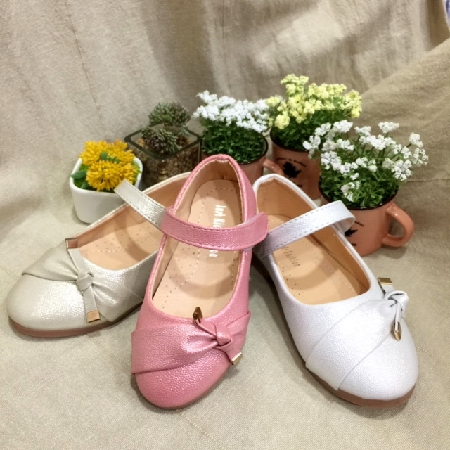 White on sale cover shoes