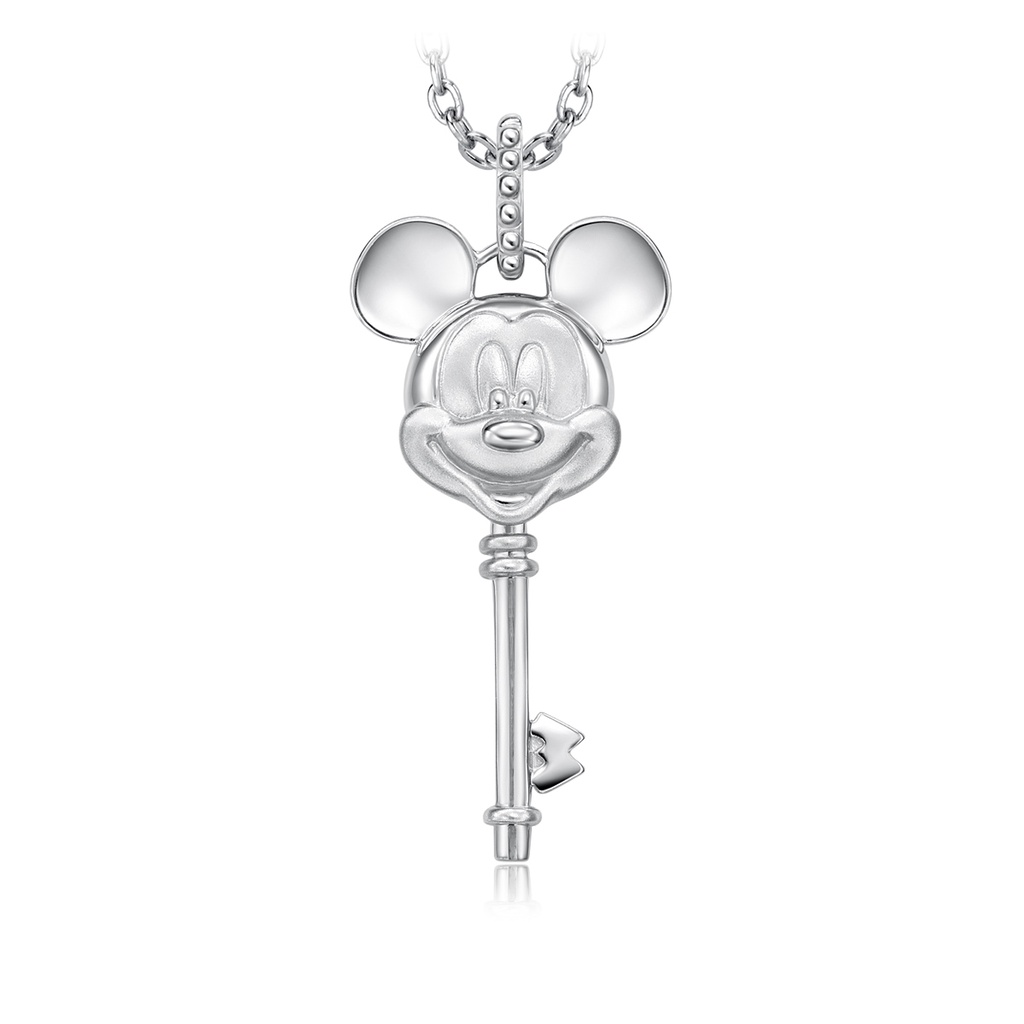 CHOW TAI FOOK Disney Classics 18K 753 White Gold Pendant Mickey Mouse