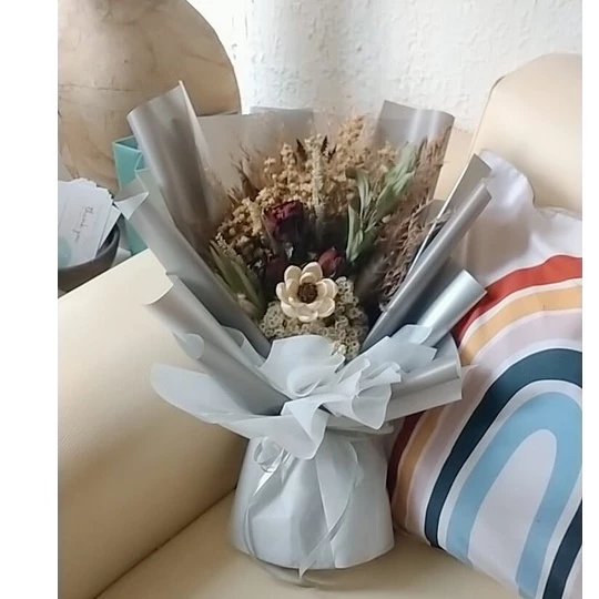 Handbouquet Bunga Kering Rustic Elegan Tahan Lama - Gambar 2