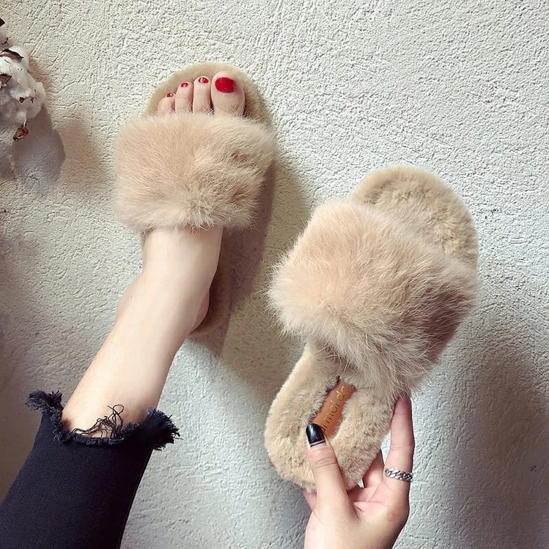 Sandal Selip Bulu Wanita Korea Bahan Spon 37-40 - Gambar 3